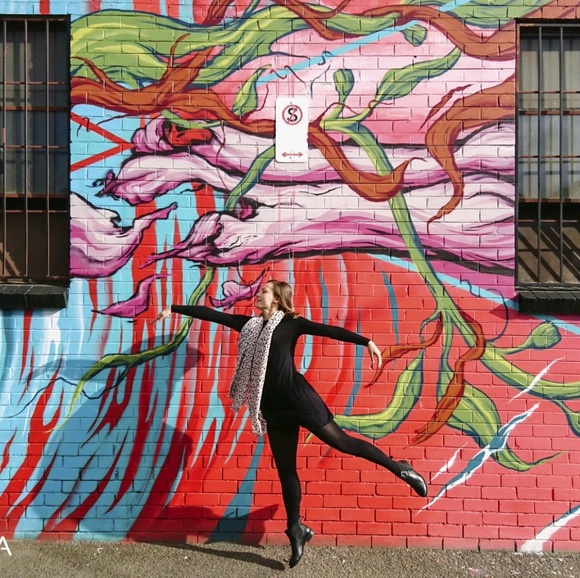 Meet your Posher, Elmira - Picture 1 of 1